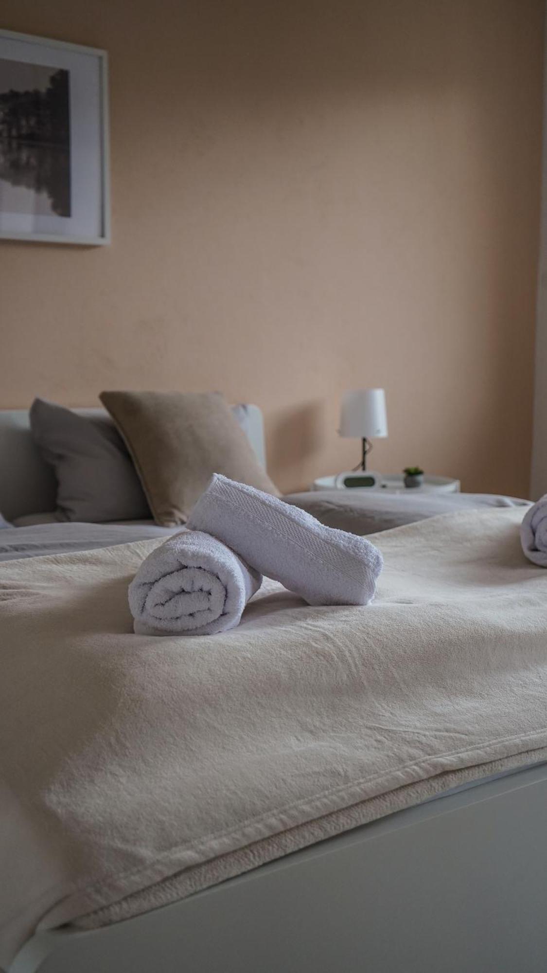 Exklusives Ferien-Appartement Mit Pool- Und Saunazugang Fuer Bis Zu 4 Personen Schönwalde 外观 照片